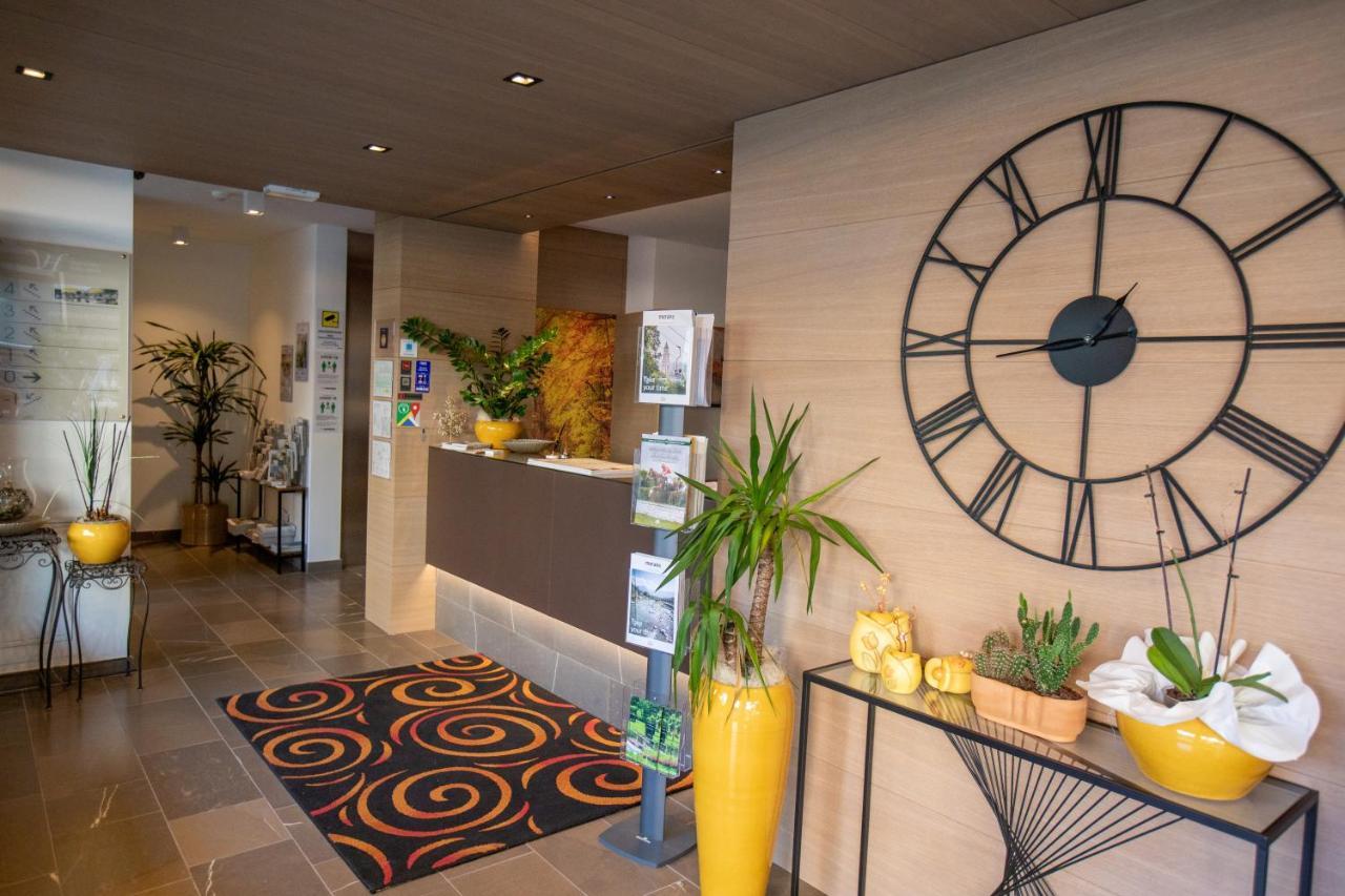 Residence Villa Hedy เมราโน ภายนอก รูปภาพ